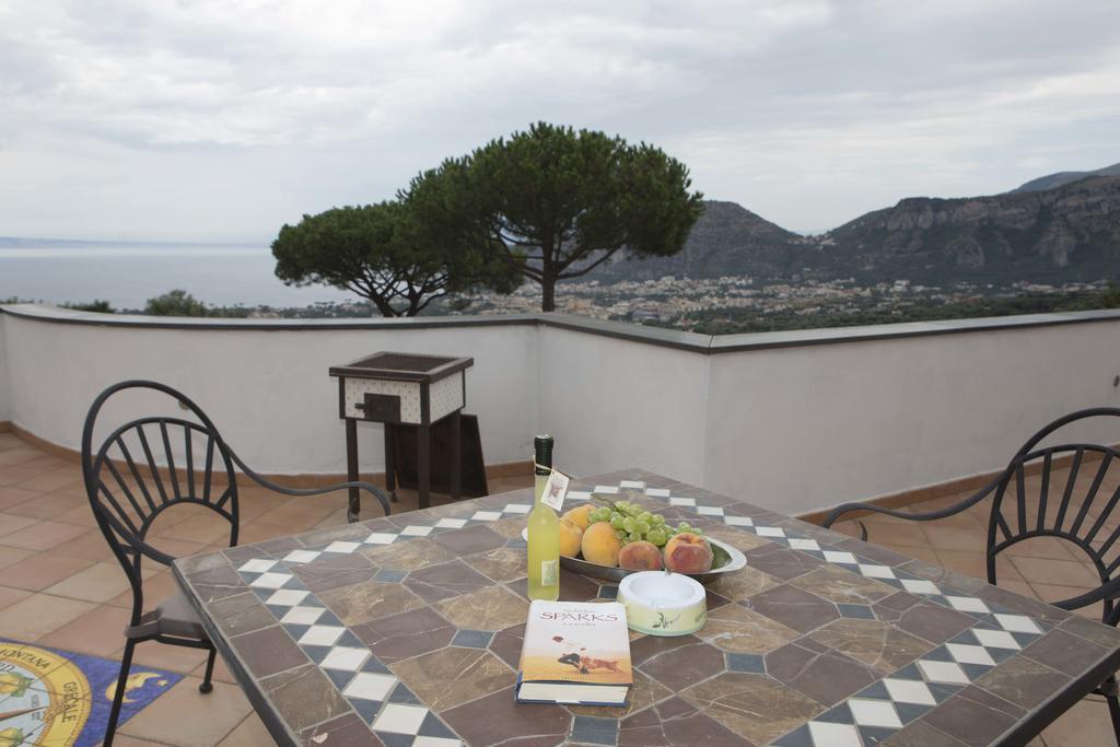 Appartamento Villa Degli Ulivi ซานตาเญลโล ห้อง รูปภาพ