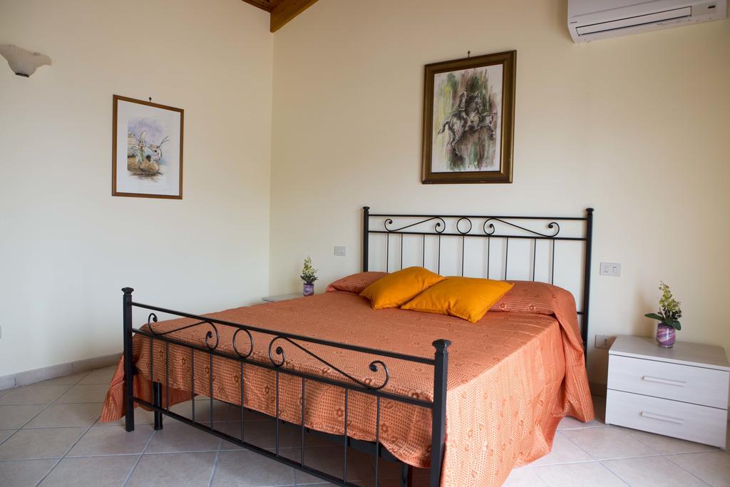 Appartamento Villa Degli Ulivi ซานตาเญลโล ห้อง รูปภาพ
