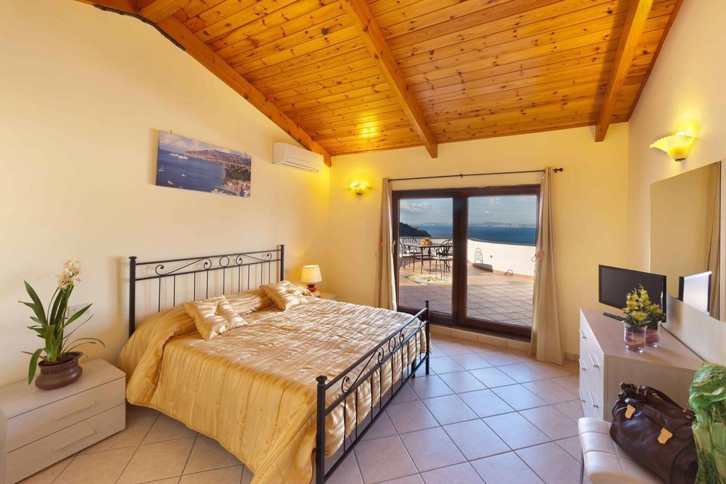 Appartamento Villa Degli Ulivi ซานตาเญลโล ภายนอก รูปภาพ
